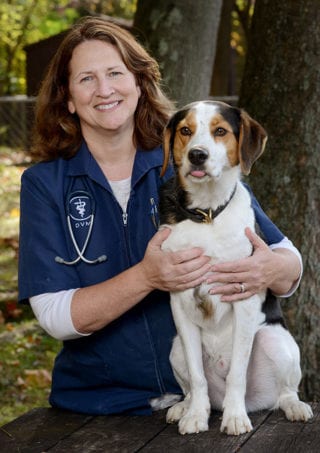 Dr. Juliana Ballard vet